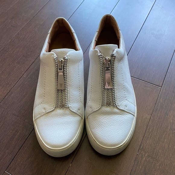 frye sneakers zipper